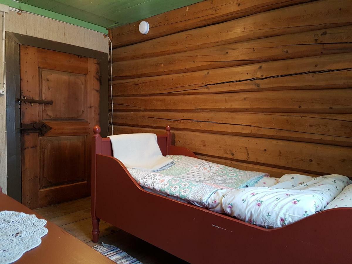 Haugtun Gardspensjonat Og Leiligheter Nordre Land Ngoại thất bức ảnh