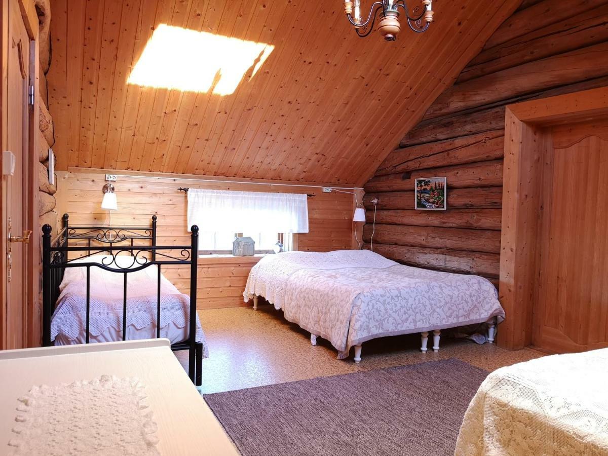 Haugtun Gardspensjonat Og Leiligheter Nordre Land Ngoại thất bức ảnh