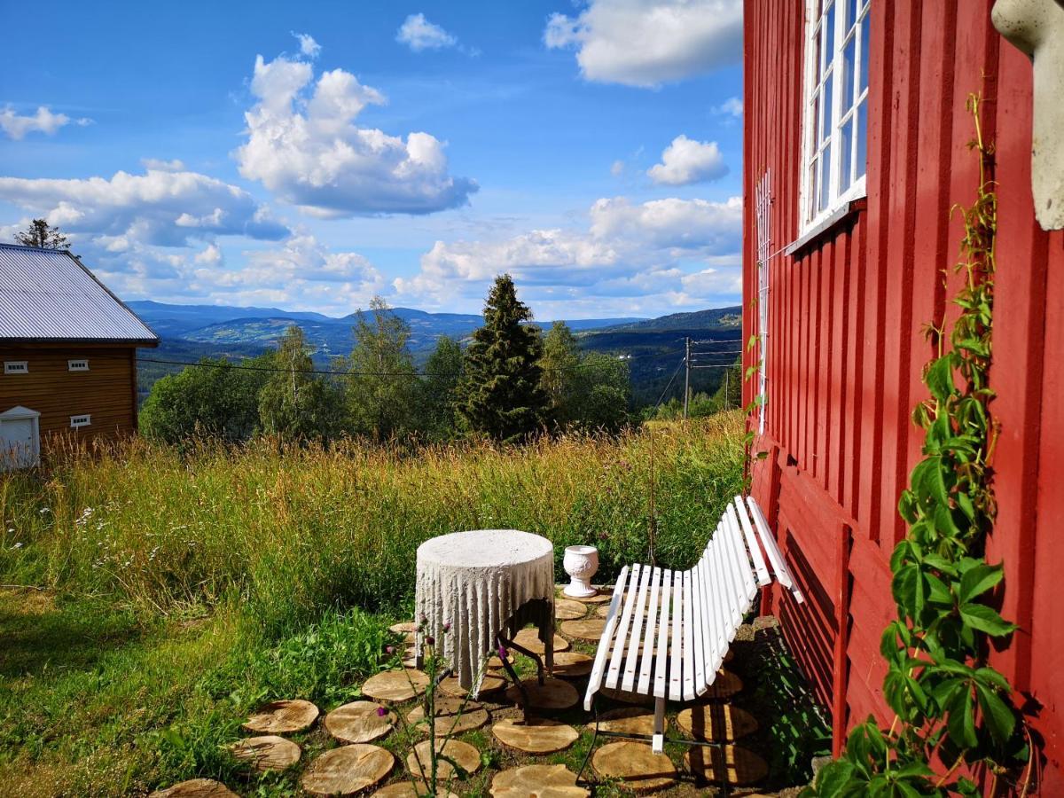 Haugtun Gardspensjonat Og Leiligheter Nordre Land Ngoại thất bức ảnh