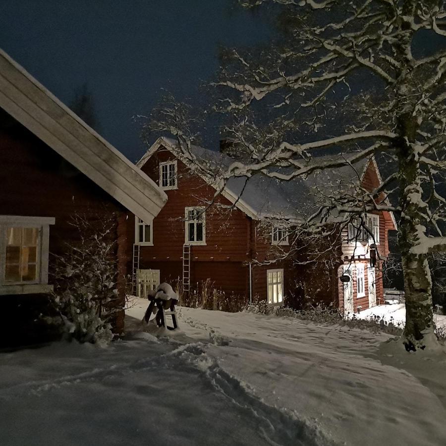 Haugtun Gardspensjonat Og Leiligheter Nordre Land Ngoại thất bức ảnh